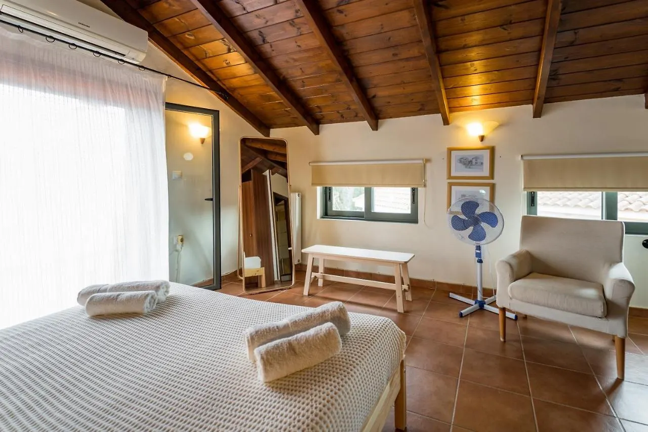 Sant'Agata Apartment Lixouri